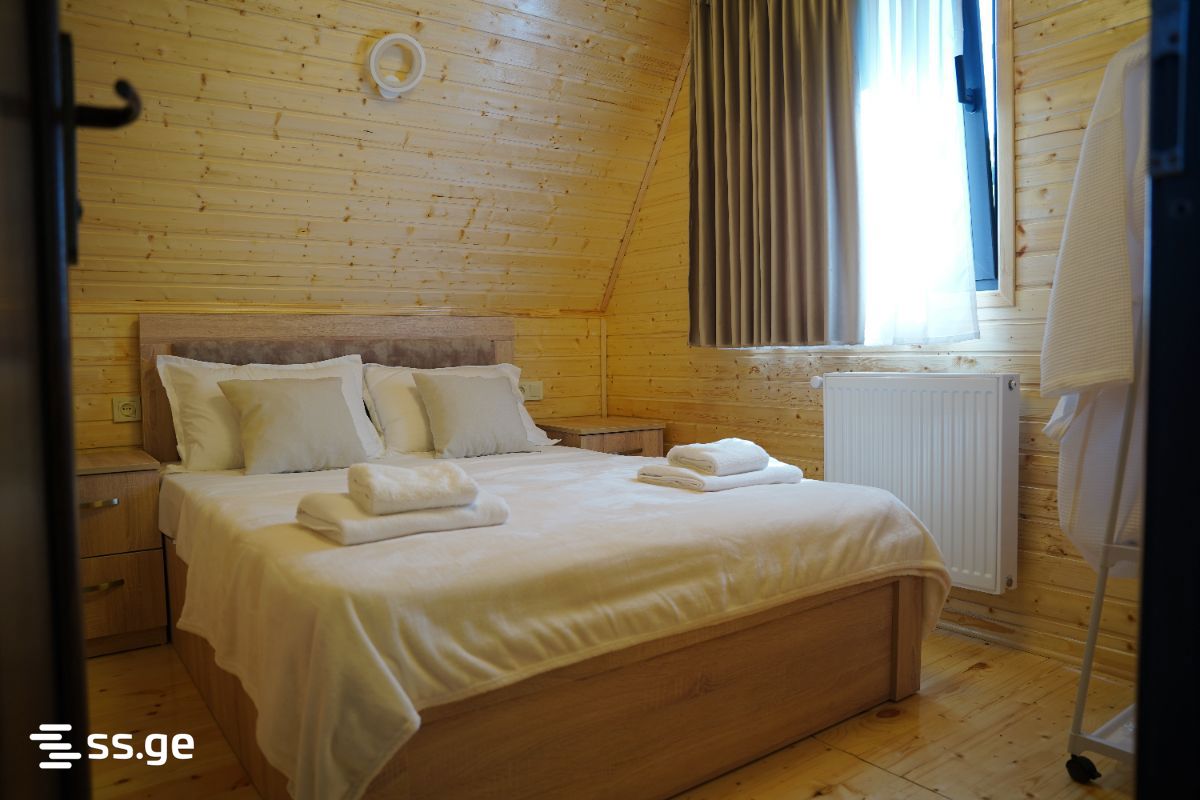 4 Room Summer Cottage Daily Rent. Tsikhisdziri view 13