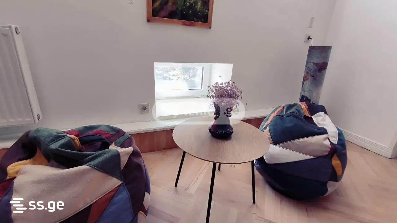 5 Room Flat For Sale view 3