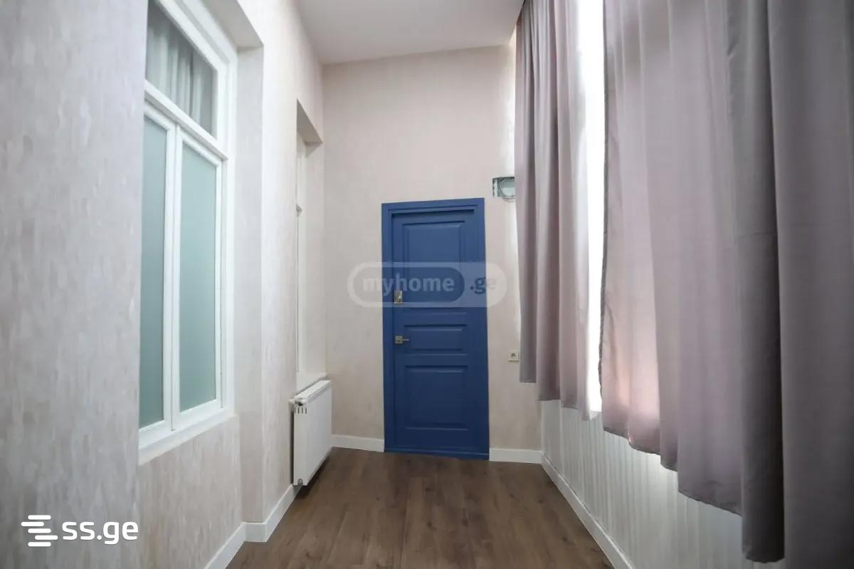 5 Room Flat For Sale view 2