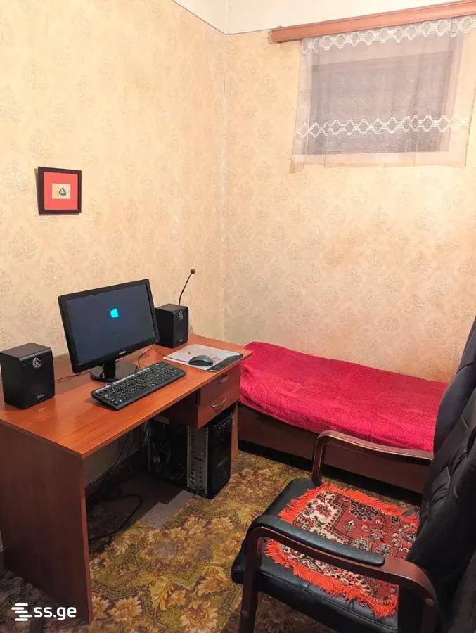 3 Room Flat For Sale view 3