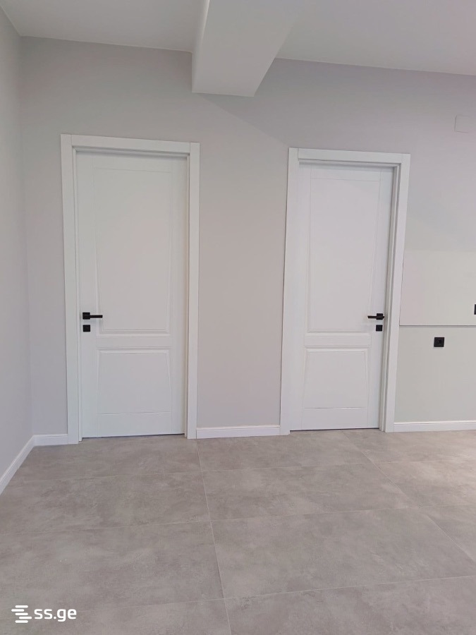 For Sale 3 Room Apartment Kobuletshi view 23