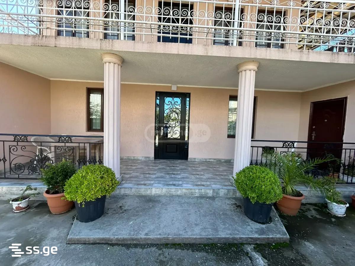 2 Room Private House For Rent. Batumi view 2