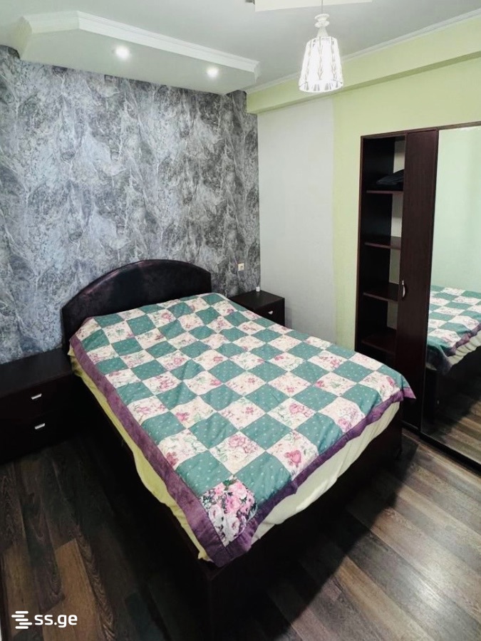 2 Room Flat For Rent. Batumi view 4
