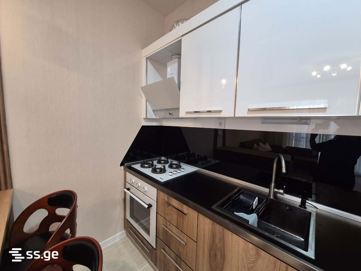 Продажа 2-комната Квартира view 3
