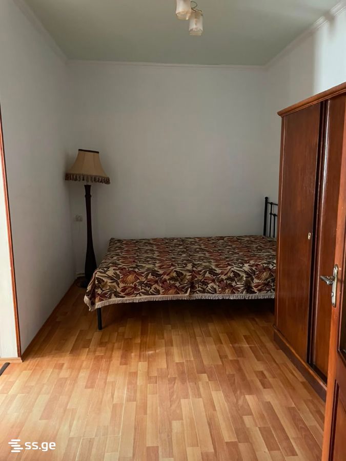 3 Room Private House For Sale view 13