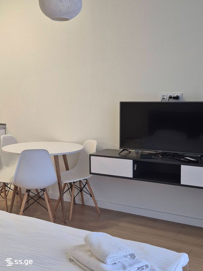 1 Room Hotel For Sale view 8
