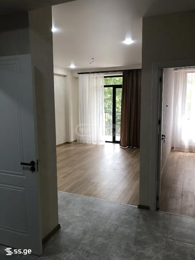 Продажа 2-комната Квартира view 2