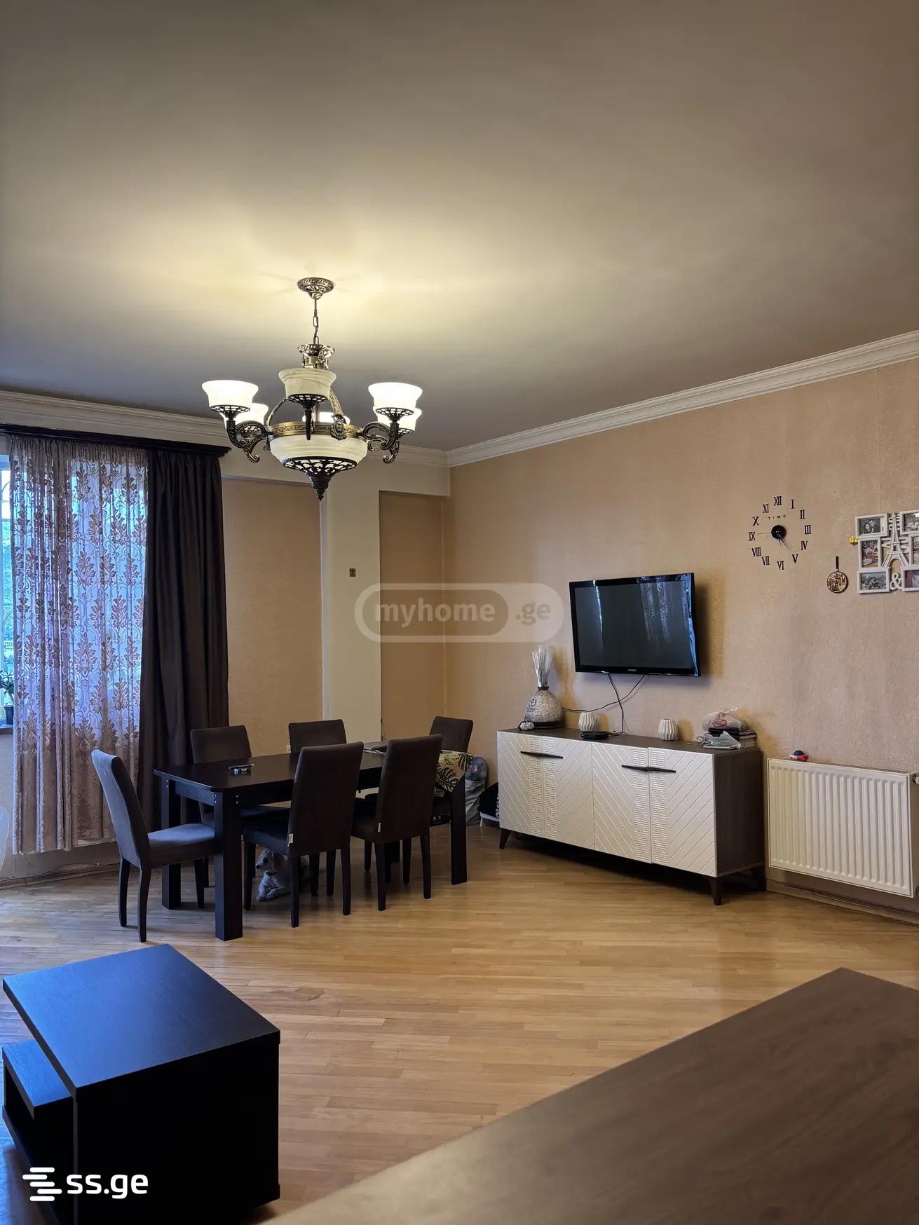 2 Room Flat For Sale view 1