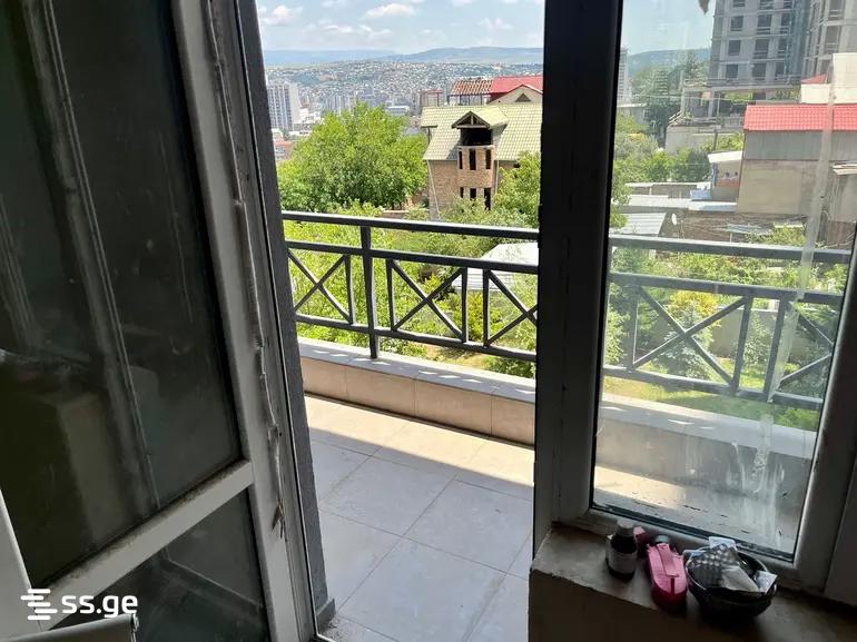 4 Room Flat For Sale view 1