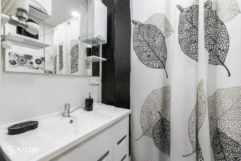 3 Room Flat For Rent. Avlabari view 6