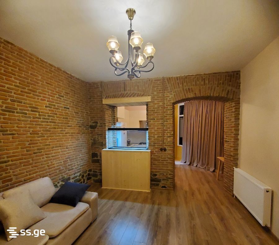 3 Room Private House For Sale view 5