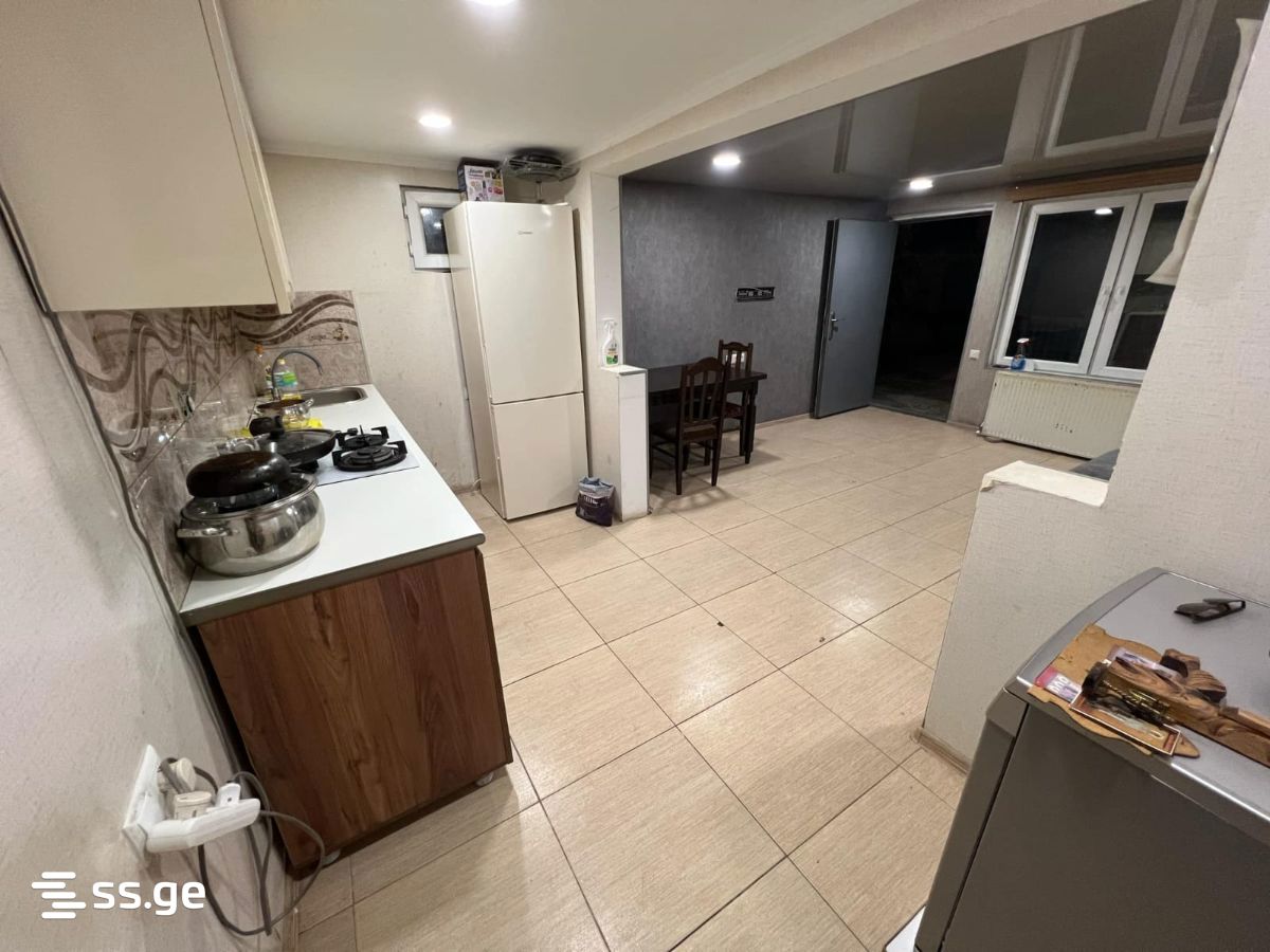 4 Room Private House For Sale view 7