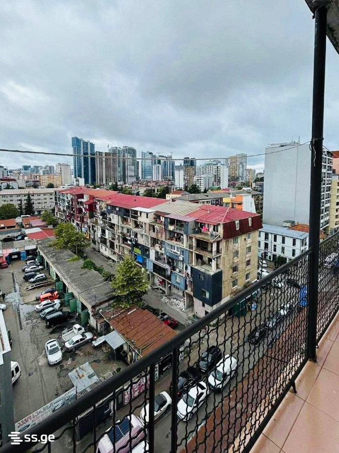 3 Room Flat For Rent. Batumi view 9