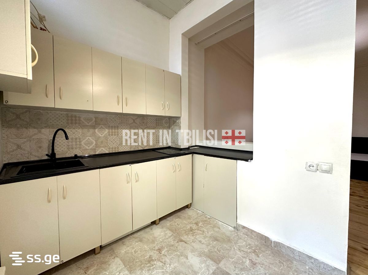 2 Room Flat For Rent. Chugureti view 6