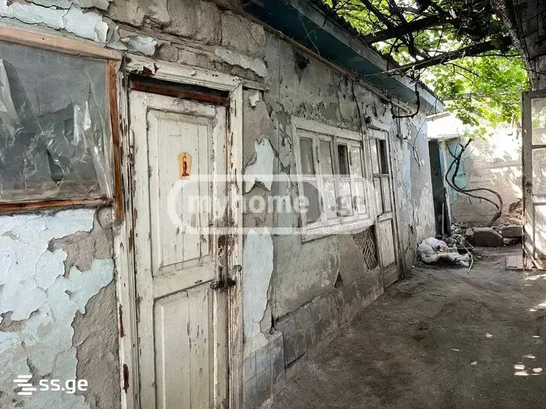 3 Room Private House For Sale view 6