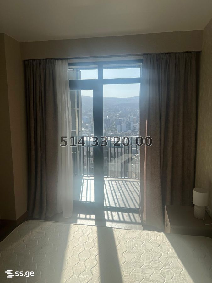 3 room Flat For Sale. Isani - Więcej