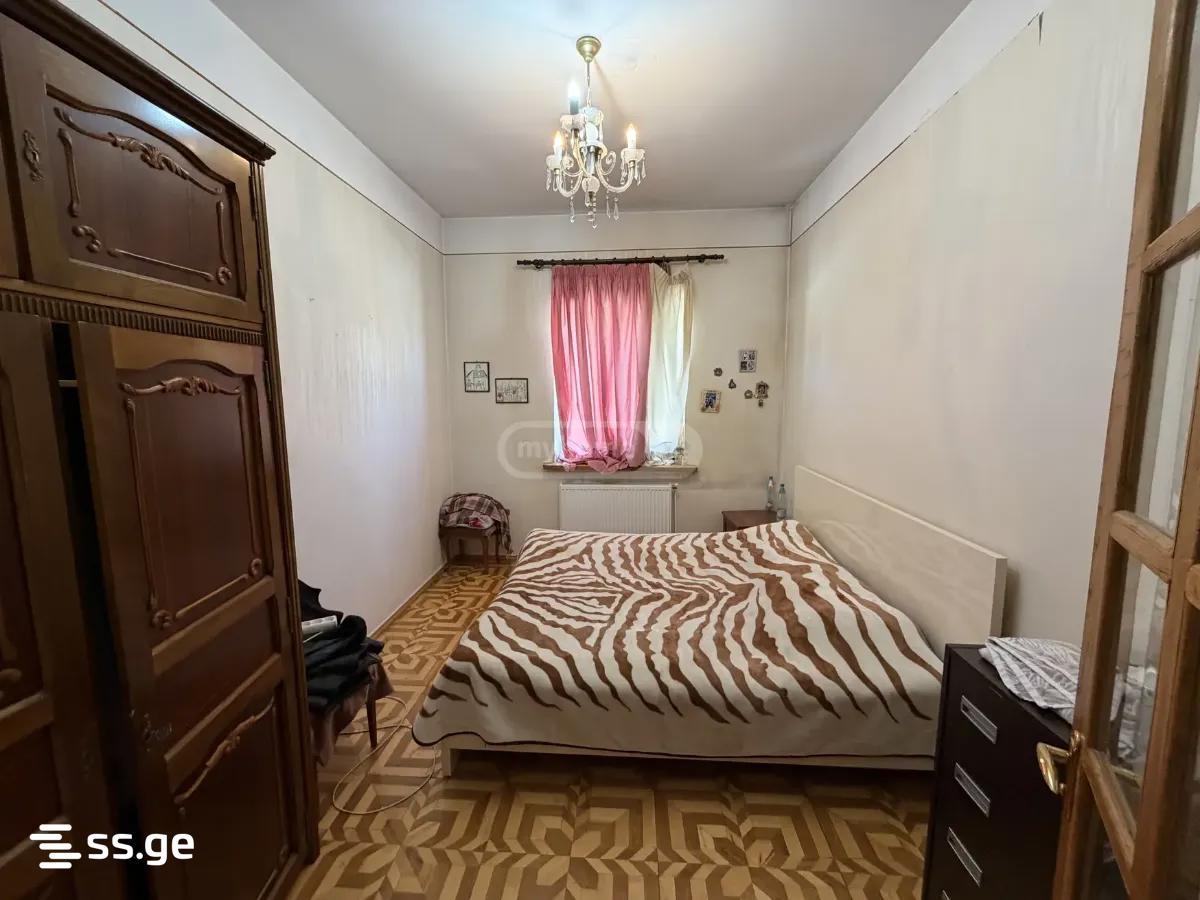 6 Room Private House For Rent. Vera view 7