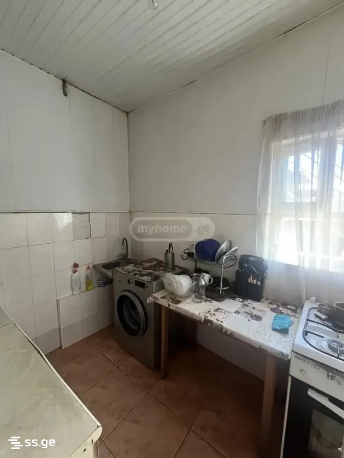 3 Room Private House For Sale view 5