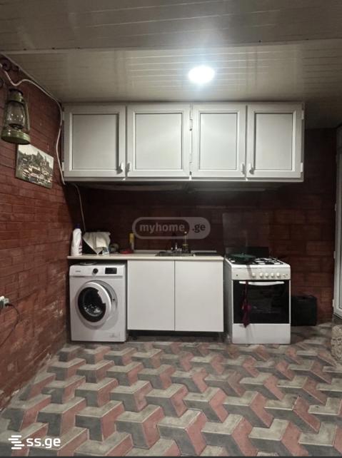1 Room Private House For Rent. Isani view 4