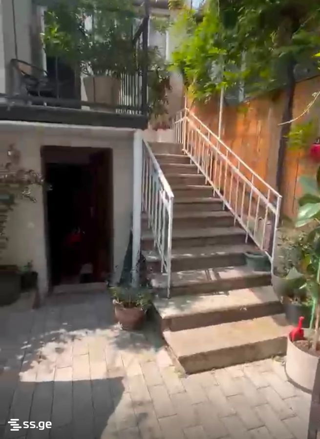 3 Room Private House For Sale view 10