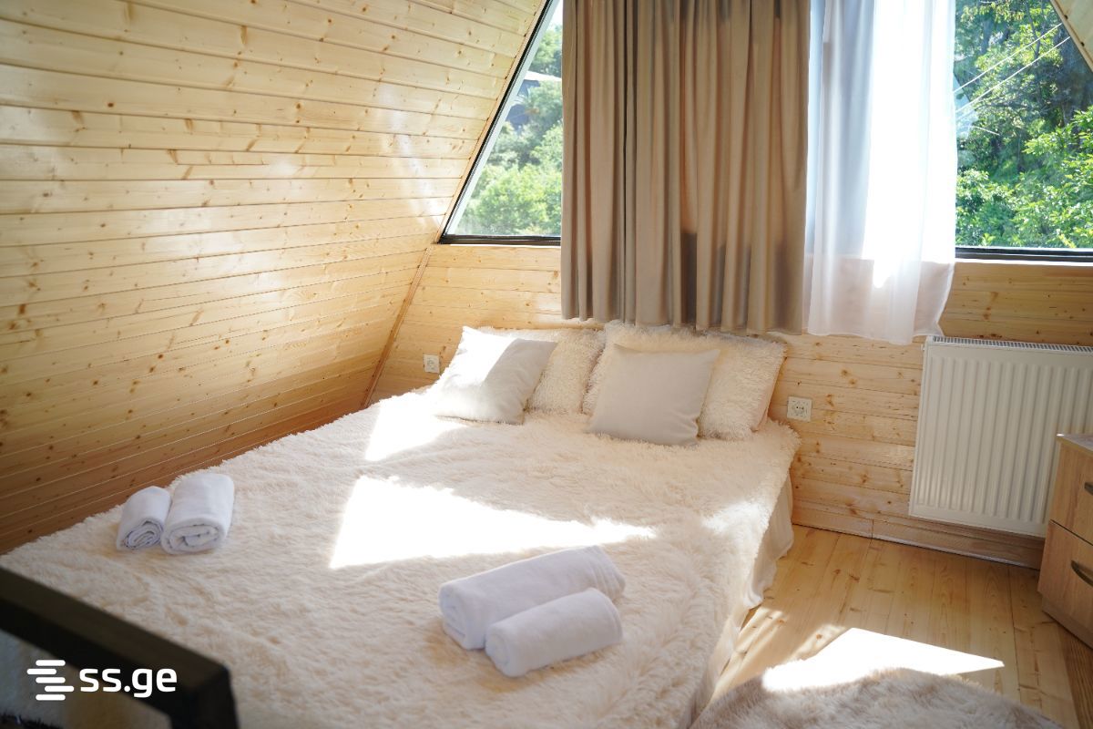 4 Room Summer Cottage Daily Rent. Tsikhisdziri view 5