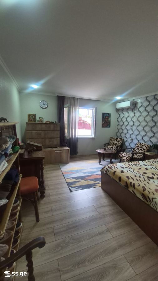 2 Room Flat For Sale view 3