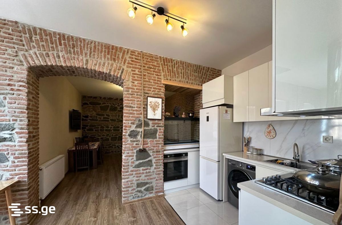 3 Room Private House For Sale view 1