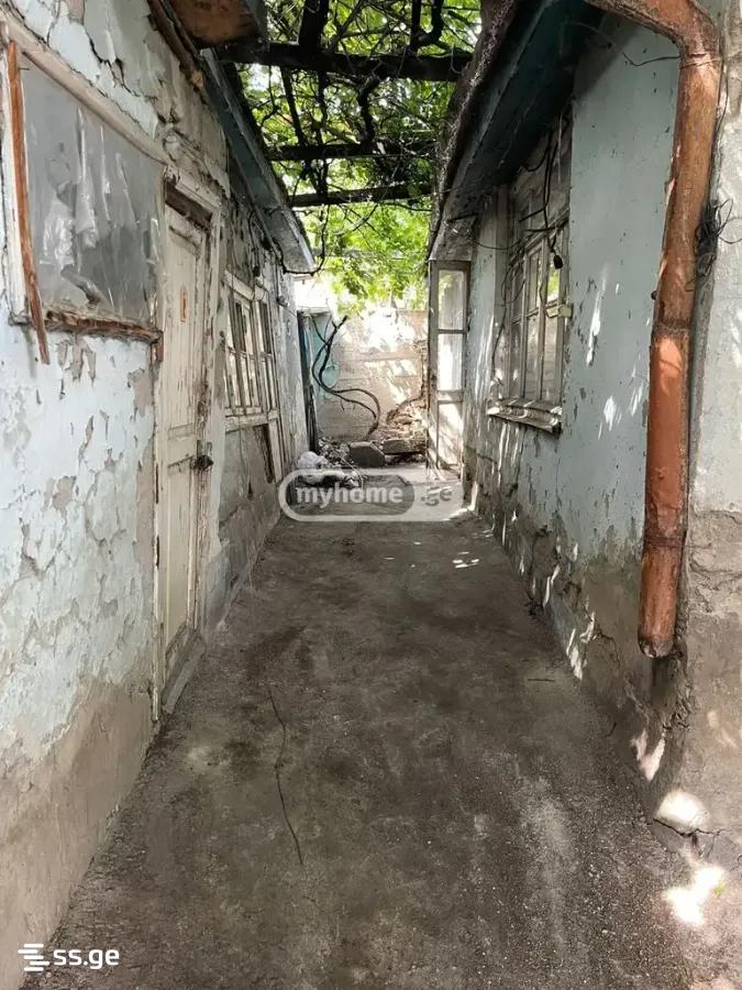 3 Room Private House For Sale view 3