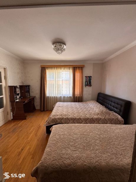 4 Room Private House For Rent. Vake view 11