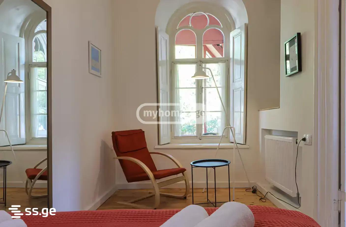 2 Room Flat For Sale view 3