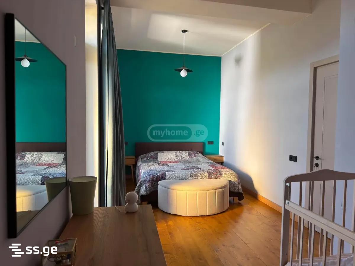6 Room Private House For Sale view 12