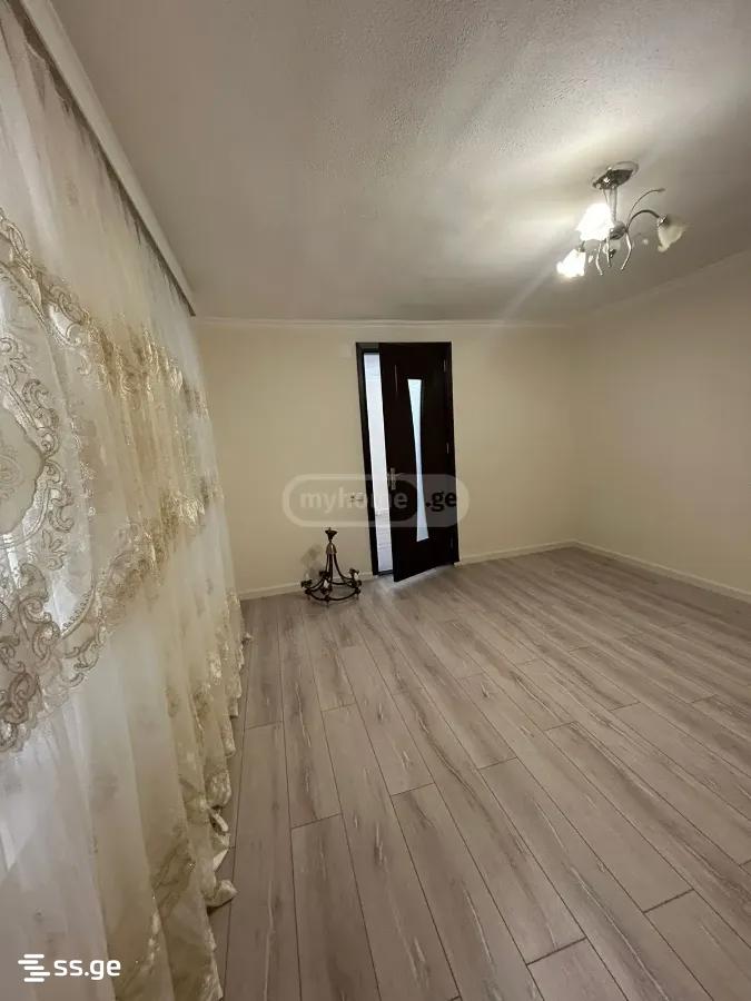2 Room Private House For Rent. Batumi view 10