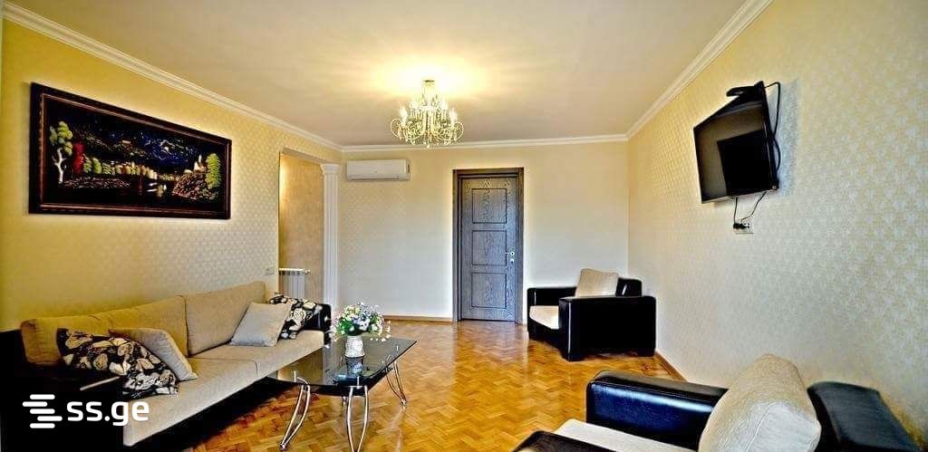 3 Room Flat For Sale view 1