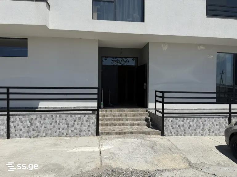 3 Room Private House Daily Rent. Varketili view 10