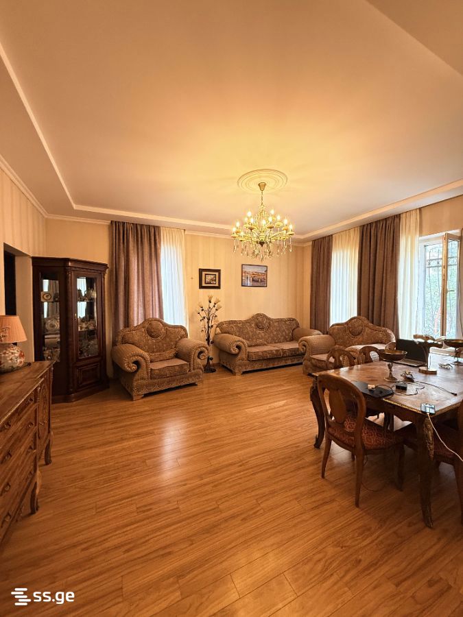 5 Room Private House For Sale view 7