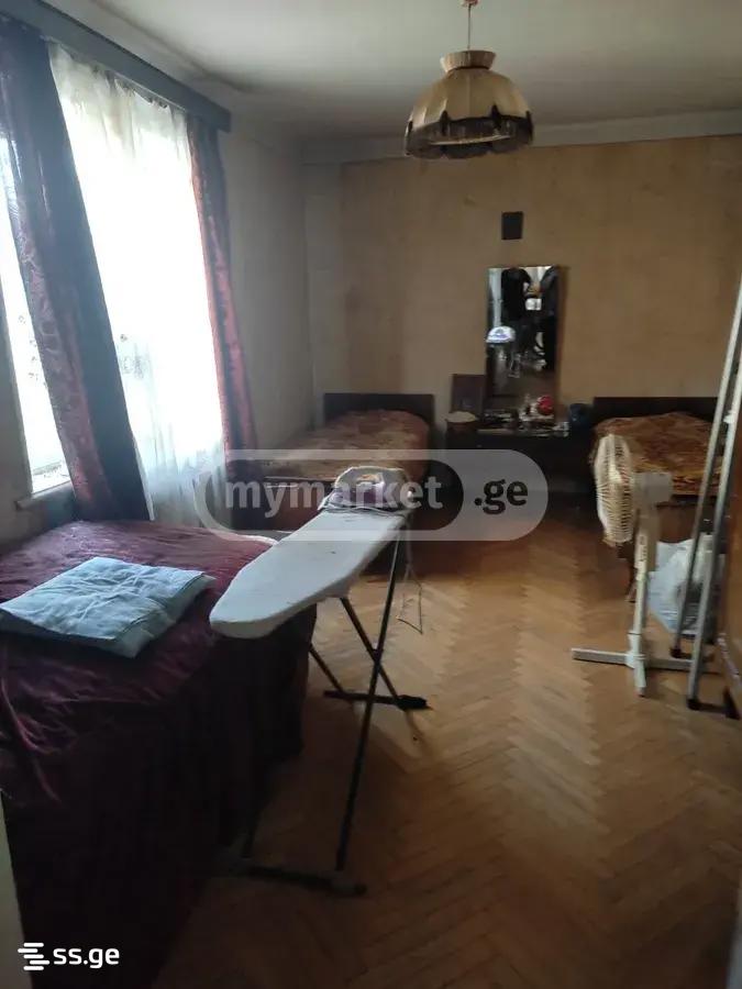 3 Room Flat For Sale view 2