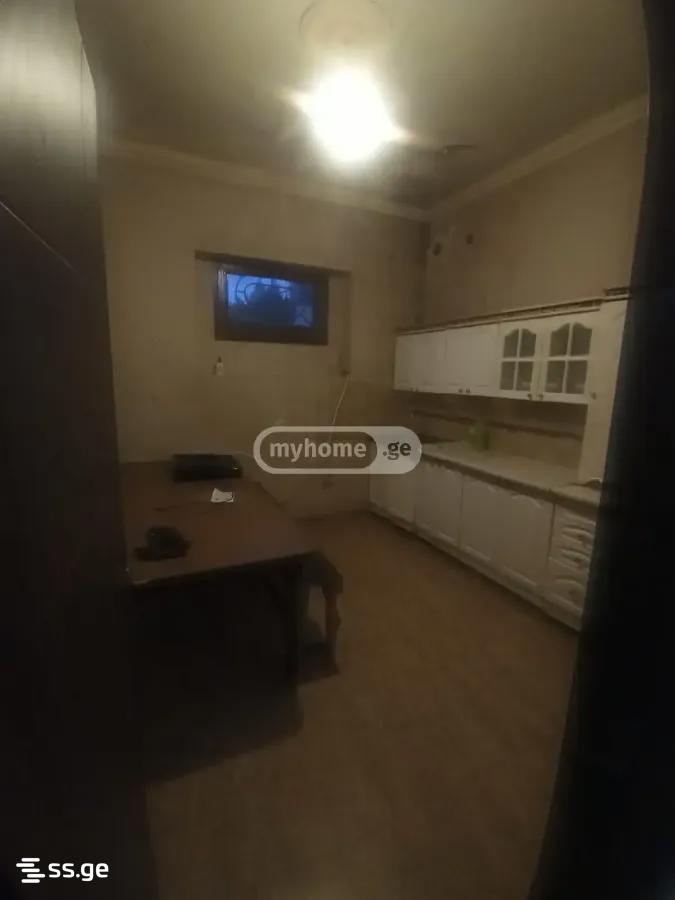 10 Room Hotel For Rent. Sanzona view 4