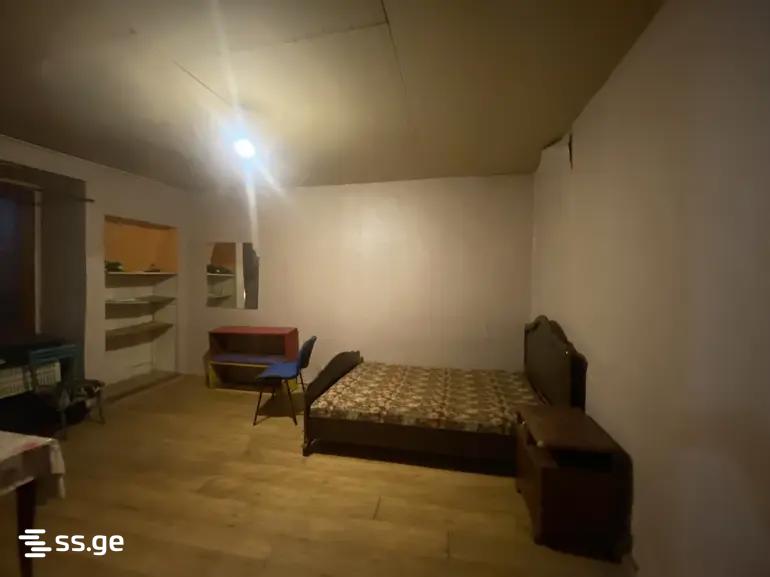 1 Room Flat For Sale view 2