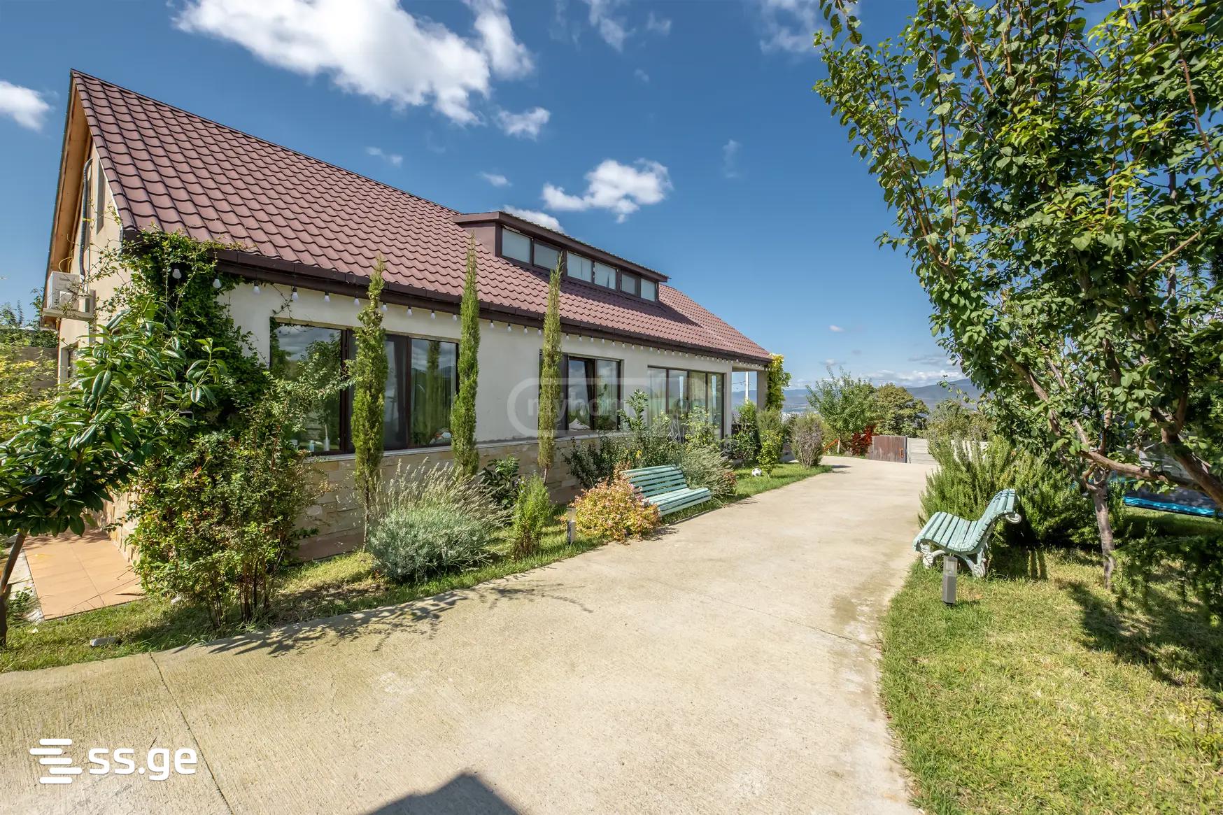 6 Room Summer Cottage For Sale view 6