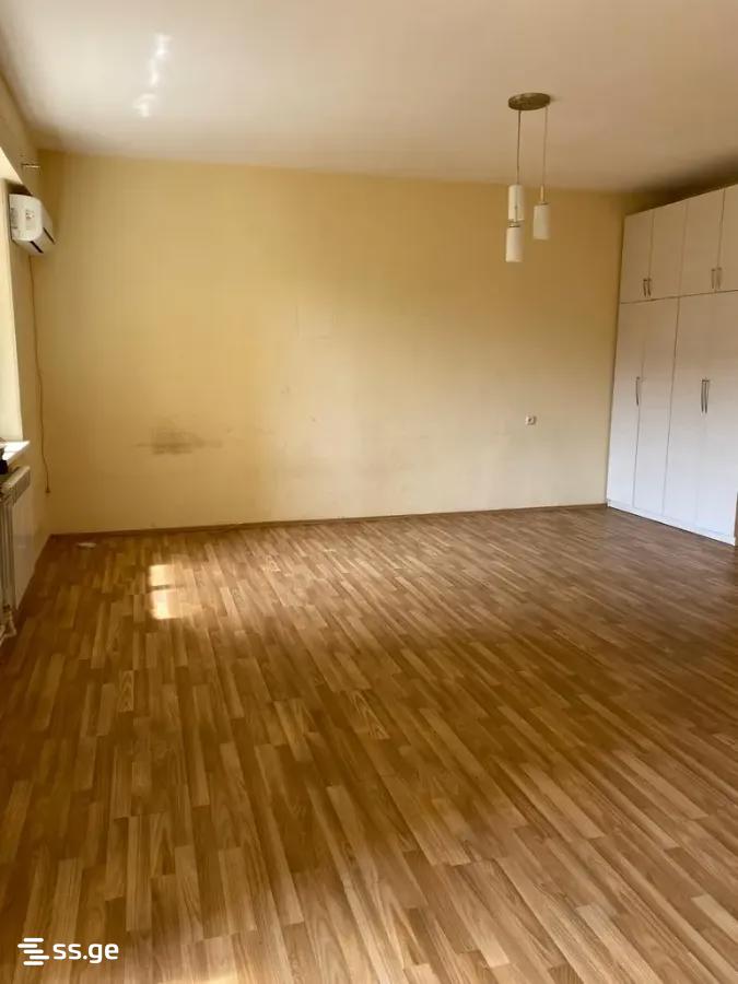 1 Room Flat For Sale view 4
