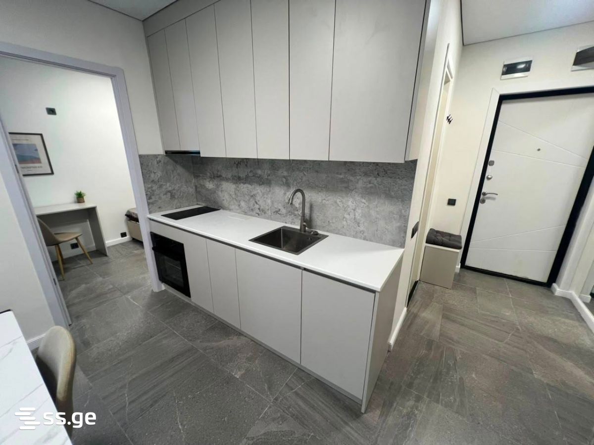 3 room Flat For Sale. Batumi - Ansicht 2