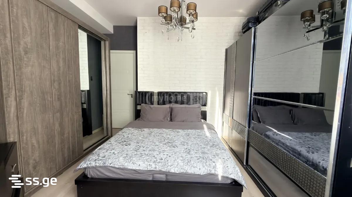 3 Room Private House For Sale view 5