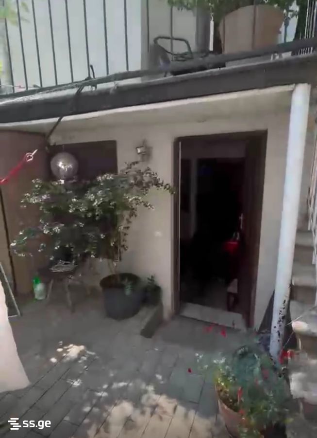 3 Room Private House For Sale view 11