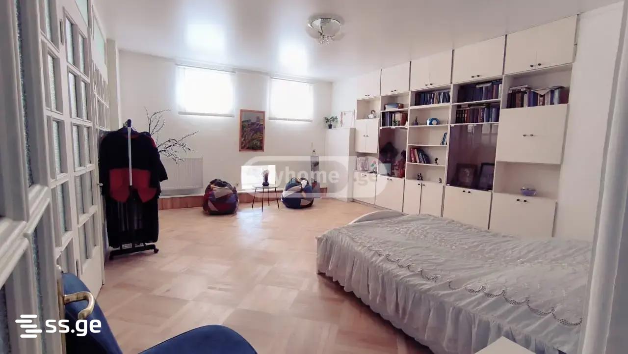 5 Room Flat For Sale view 7