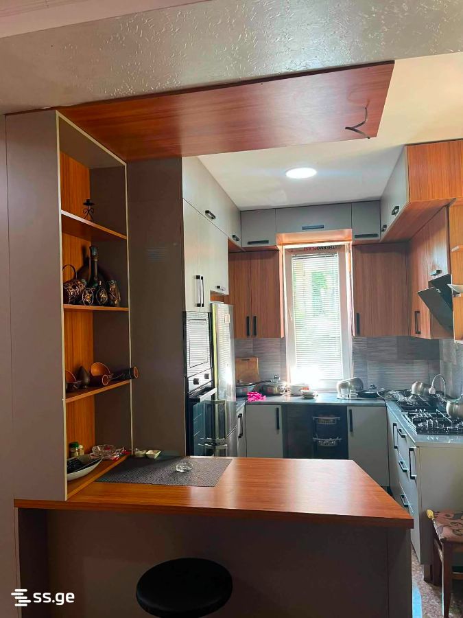 3 Room Private House For Rent. Makhindjauri view 5