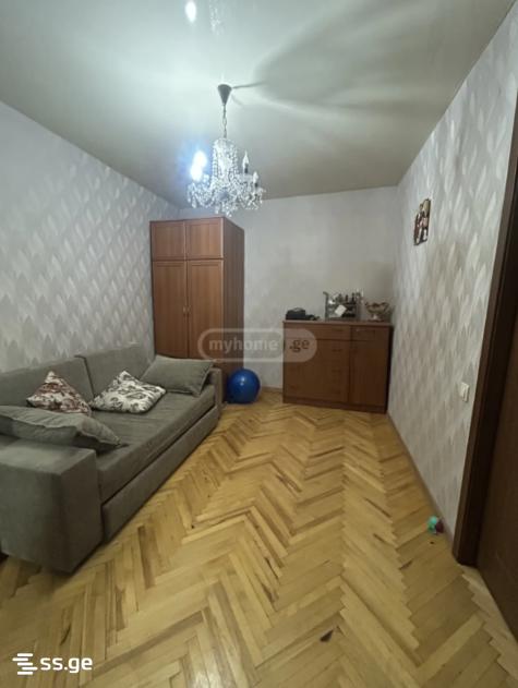 1 Room Private House For Rent. Isani view 6