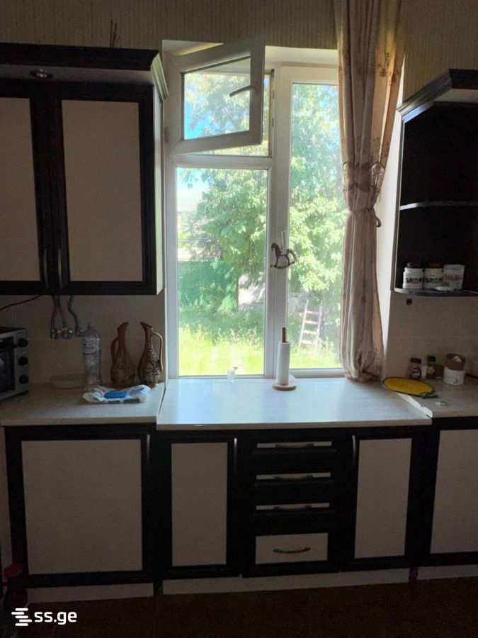 4 Room Private House For Rent. Gori view 4