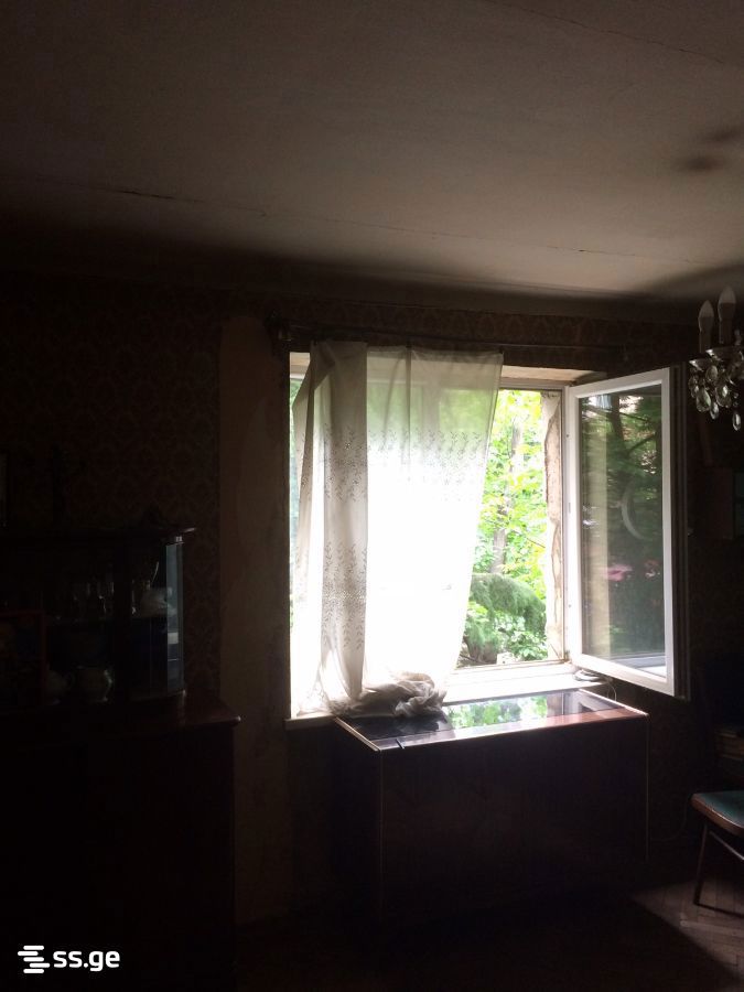3 Room Flat For Sale view 3