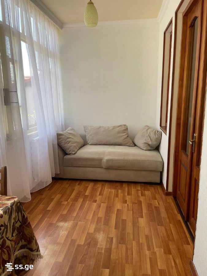 3 Room Private House For Sale view 10