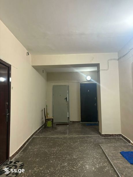 3 Room Flat For Sale view 9